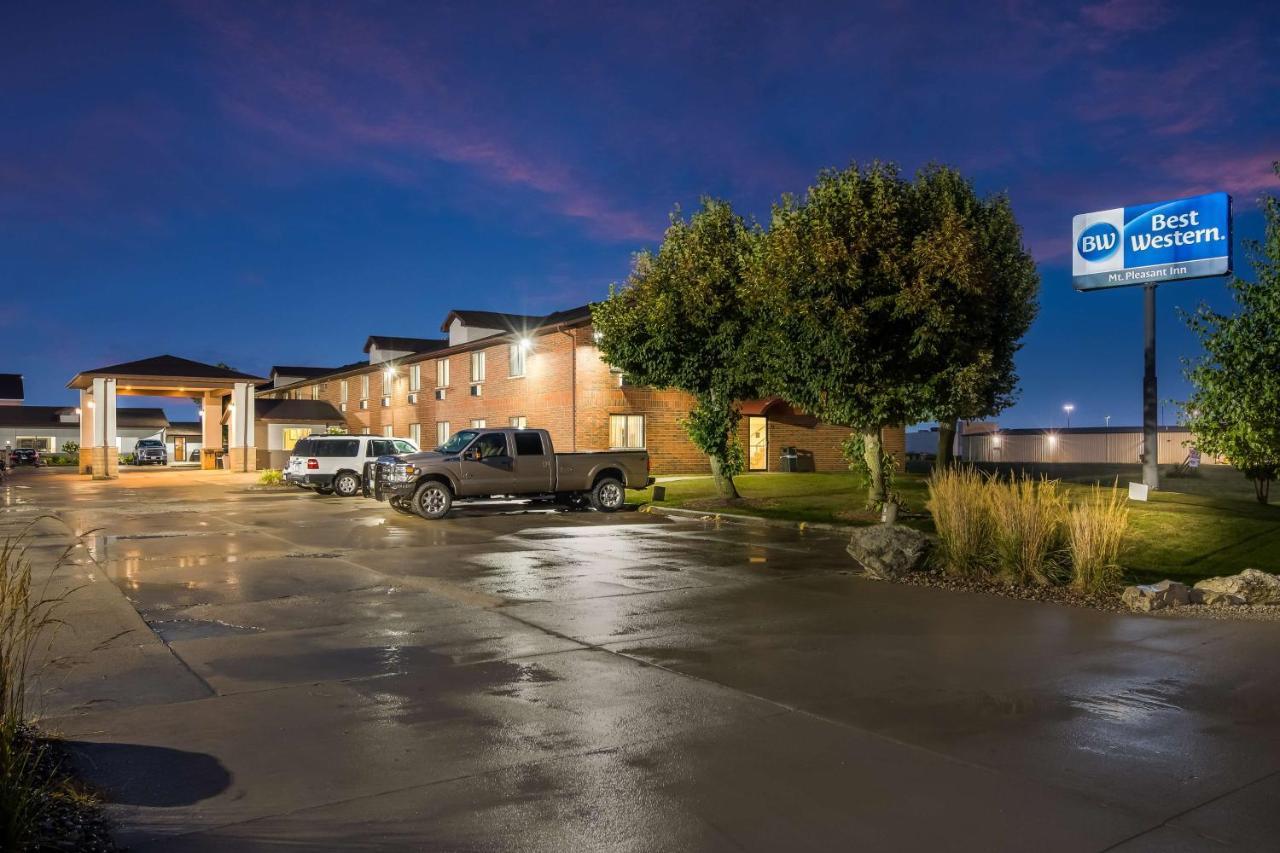 Best Western Mount Pleasant Inn Exterior photo